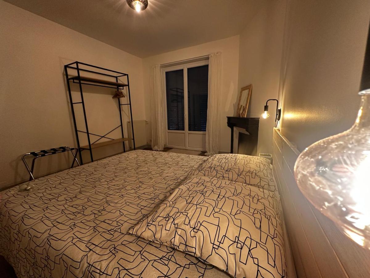 Belle Maison De Ville Au Coeur Du Village De Montagne วิค-ซูร์-แซร์ ภายนอก รูปภาพ