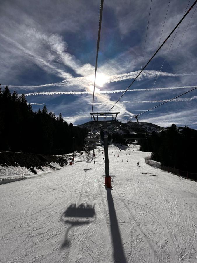 Belle Maison De Ville Au Coeur Du Village De Montagne วิค-ซูร์-แซร์ ภายนอก รูปภาพ